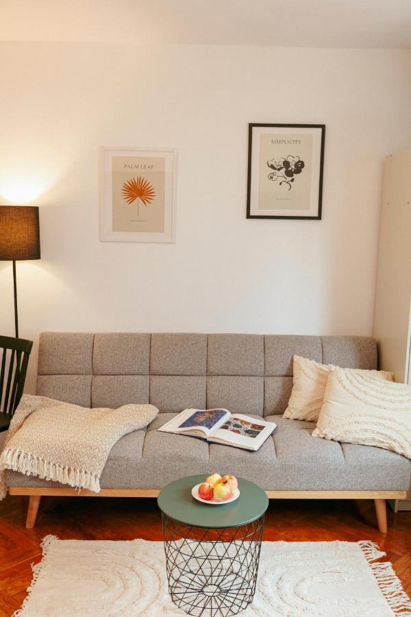Chmielna - 250M Od Zlotych Tarasow, 350M Od Dworca Centralnego - Wifi - Smart Tv 55 Cali - Better Rental وارسو المظهر الخارجي الصورة